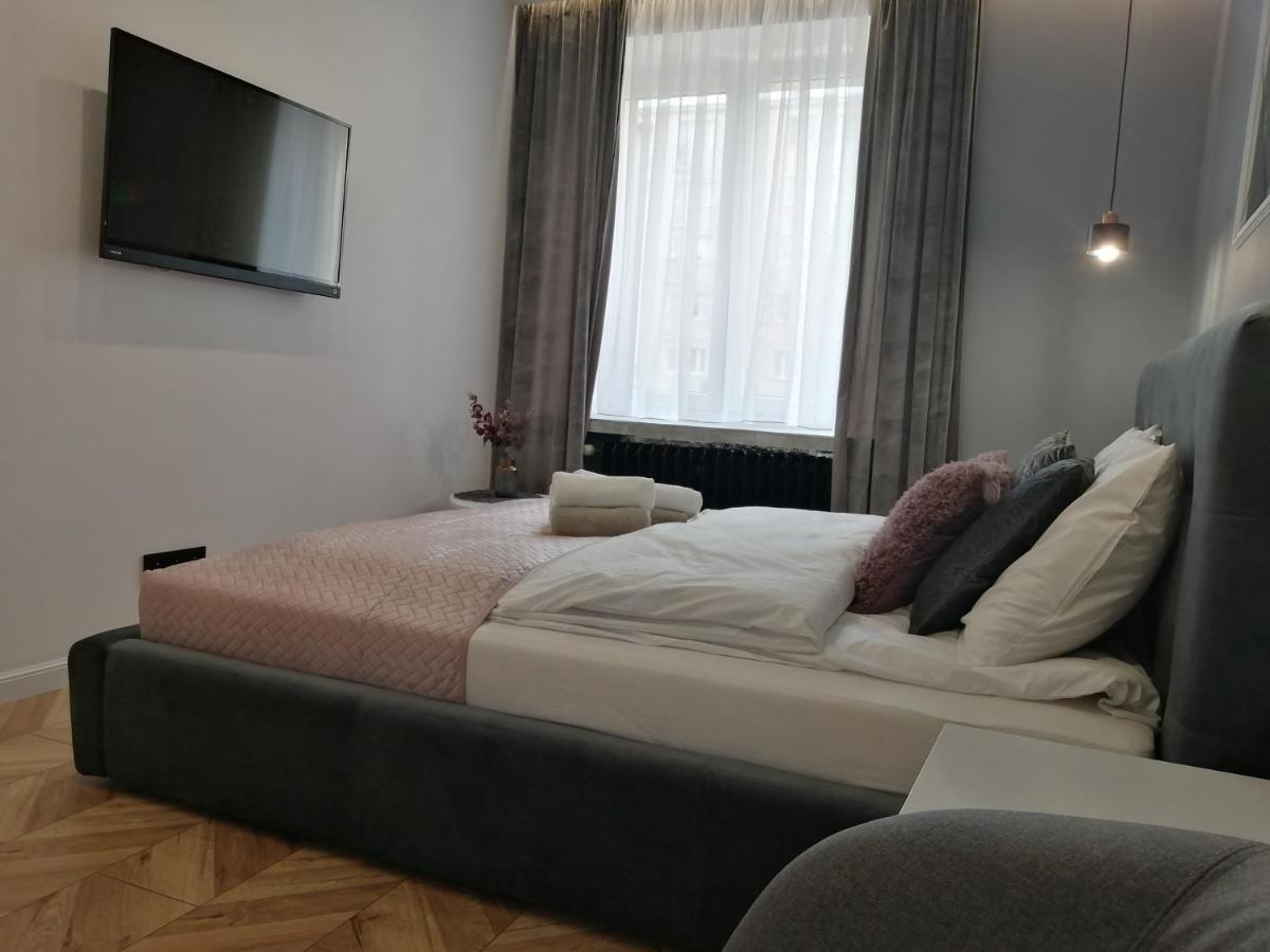 Apartament Lucy - Scisle Centrum Czestochowy Czestochowa Ngoại thất bức ảnh